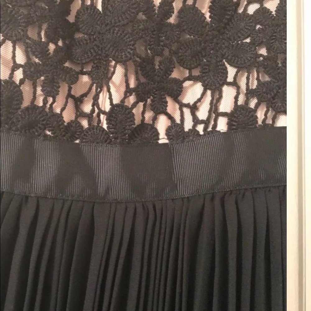 Dolce & Gabbana Lace Dress - Picture 4 of 6
